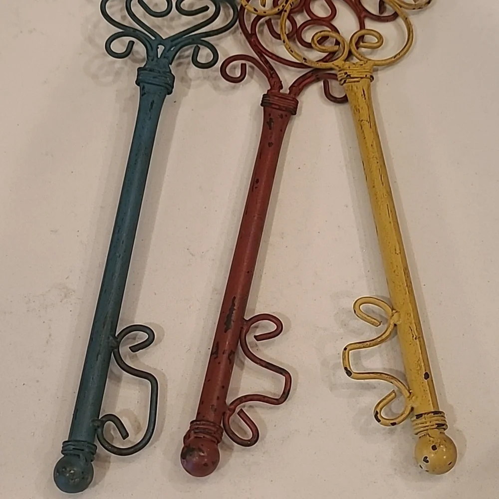 Metal Vintage Look Skeleton Keys